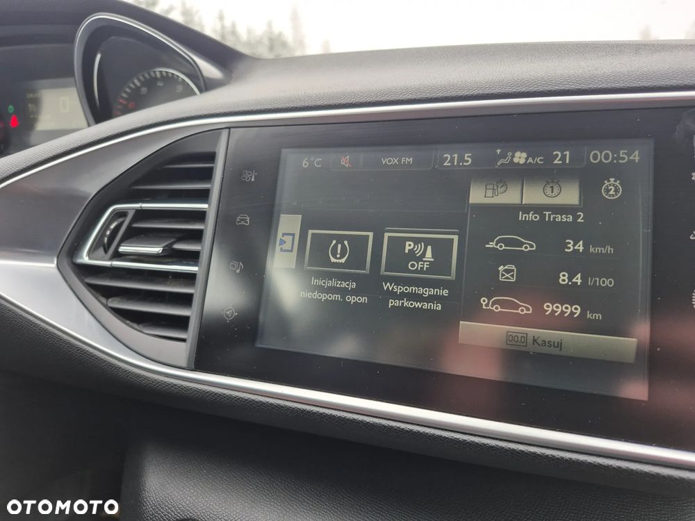 Peugeot 308 155 THP Premium - 12