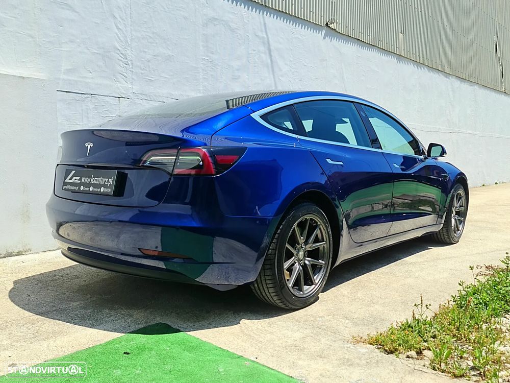 Tesla Model 3 RWD - 4