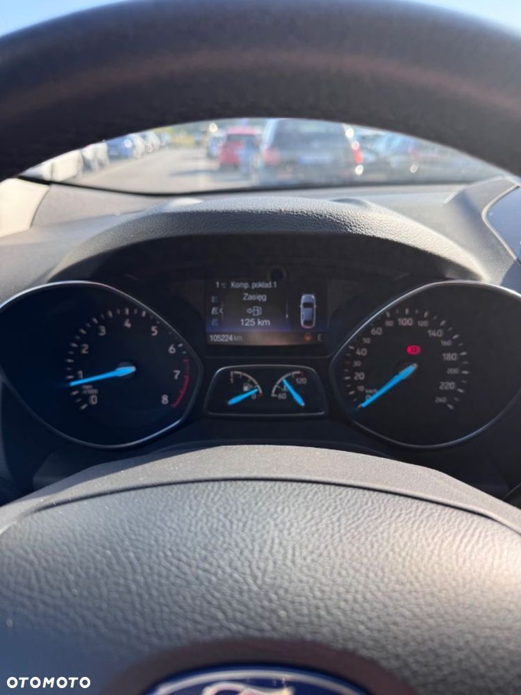 Ford Kuga - 22