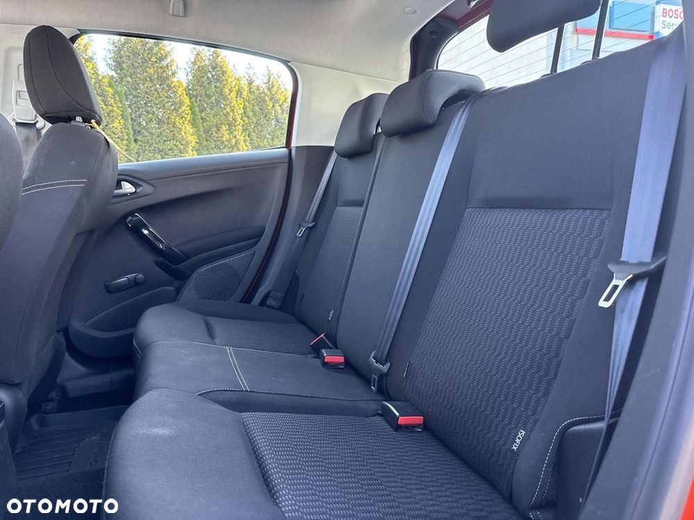 Peugeot 208 1.2 PureTech Style - 20
