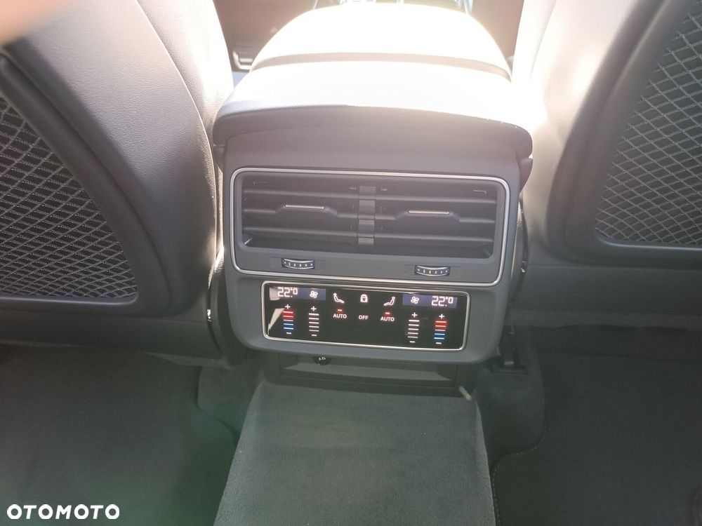 Audi Q8 - 28