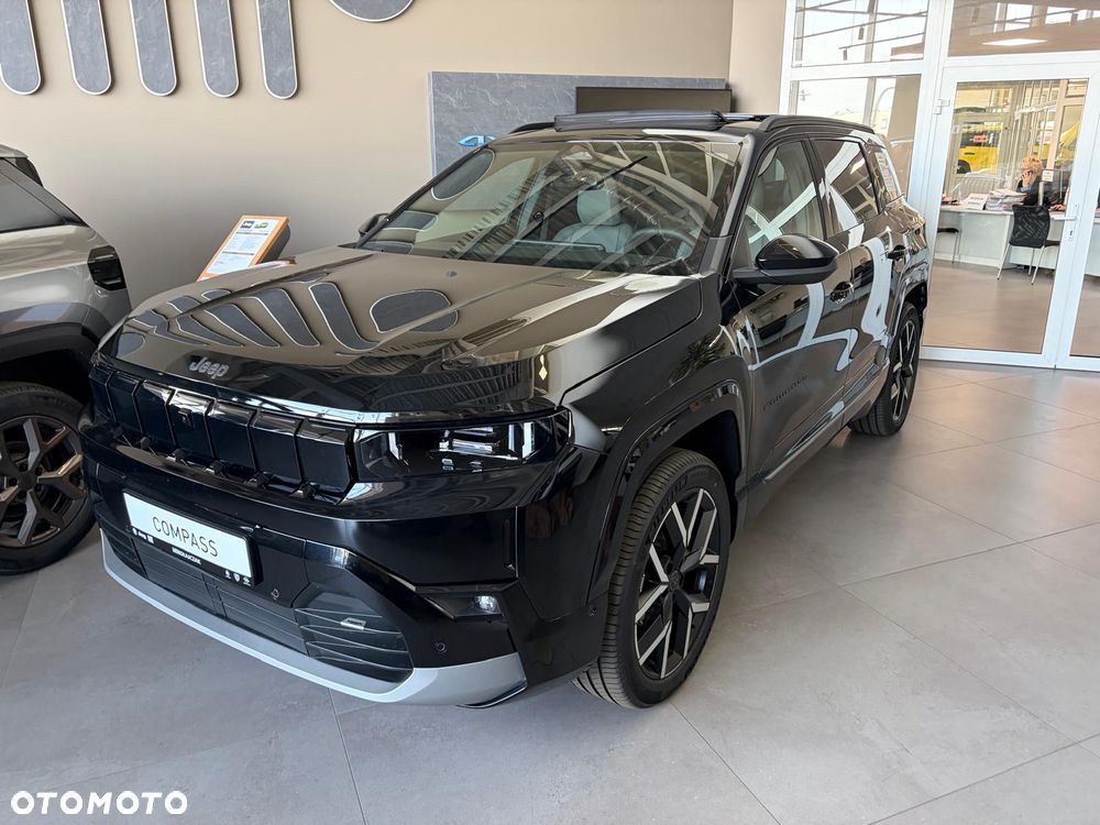 Jeep Compass 73.7kWh First Edition FWD - 4