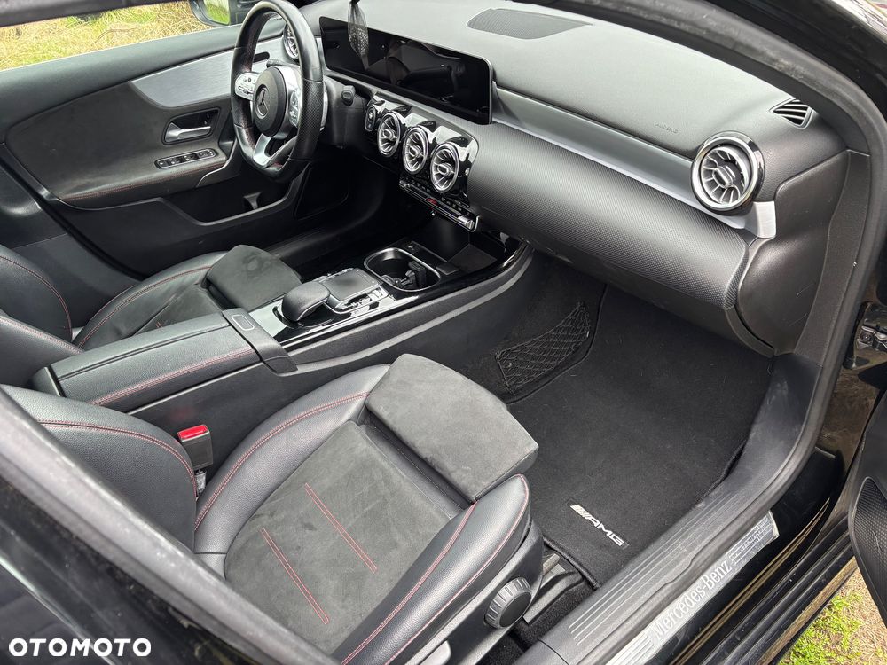 Mercedes-Benz Klasa A 200 AMG Line 7G-DCT - 7