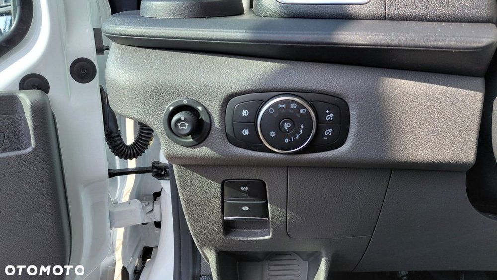 Ford Transit - 20