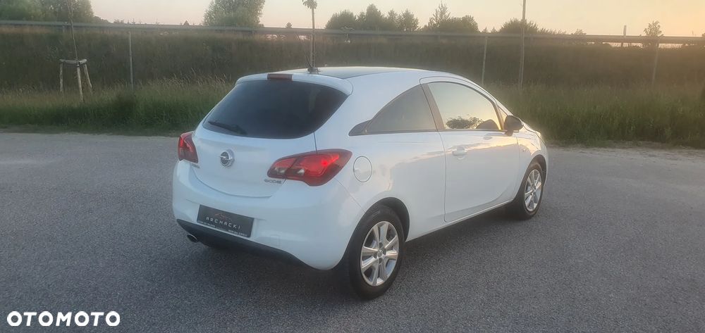 Opel Corsa 1.4 16V Color Edition - 5