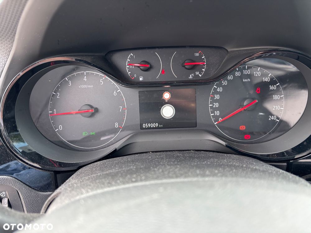 Opel Corsa 1.2 Business S&S - 31