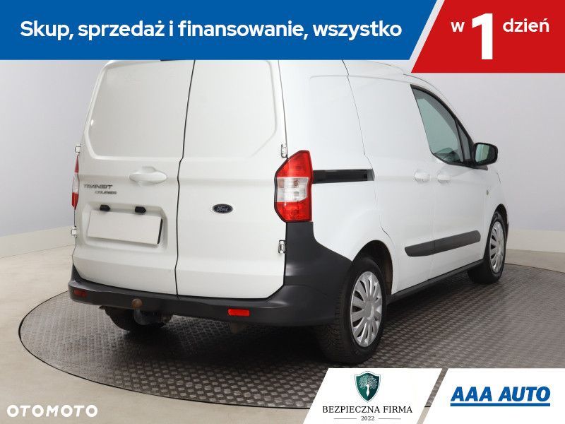 Ford transit-courier - 7
