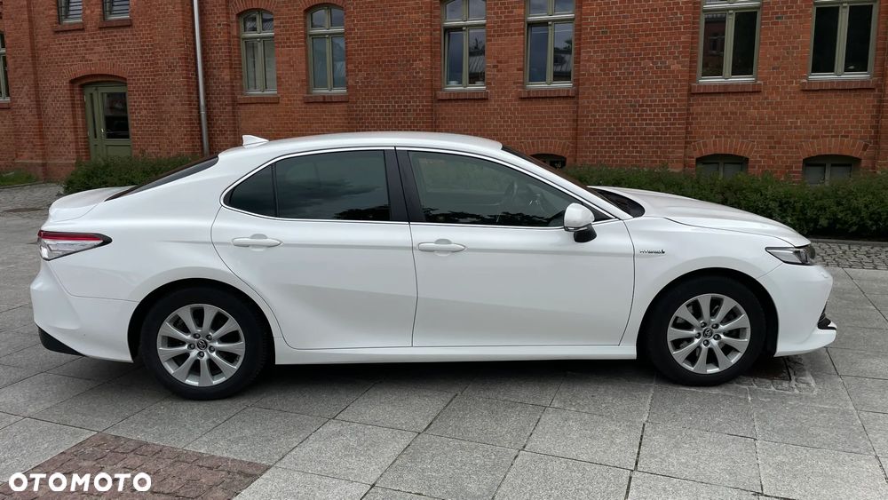 Toyota Camry 2.5 Hybrid Comfort CVT - 9