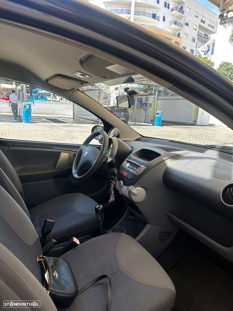 Peugeot 107 1.0 Trendy - 3
