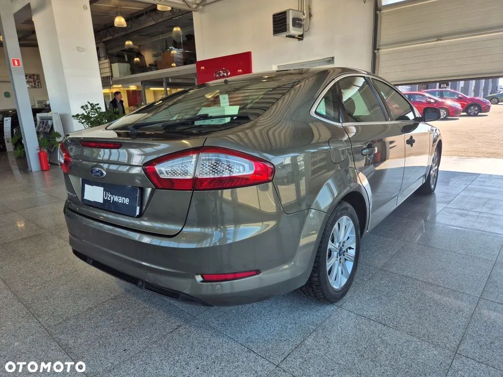 Ford Mondeo 1.6 T Ambiente - 11