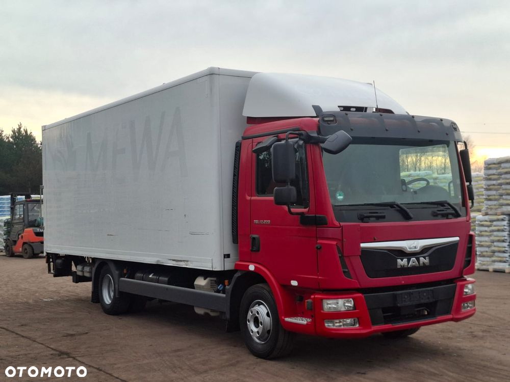 MAN TGL 12.220 - 2