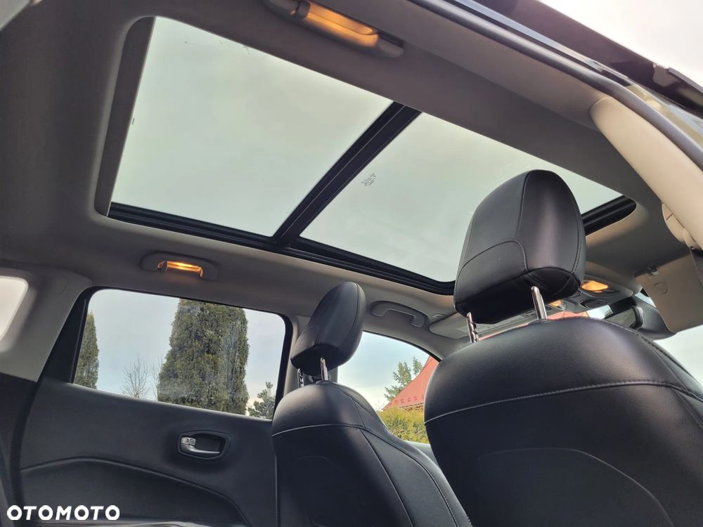 Jeep Compass - 14