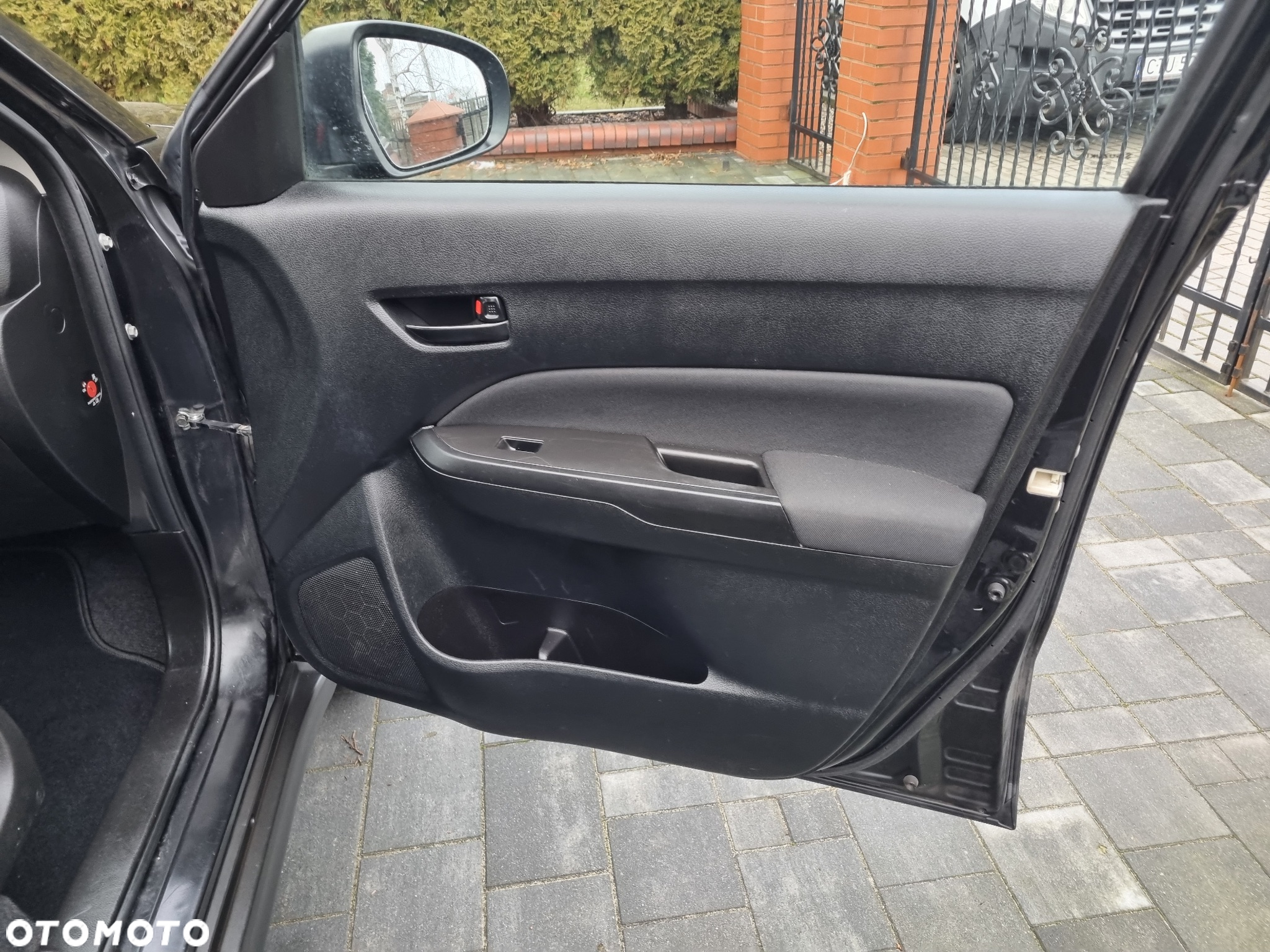 Suzuki Vitara - 32
