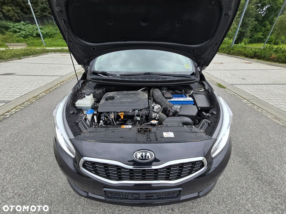 Kia Ceed 1.4 CRDi 90 Vision - 19