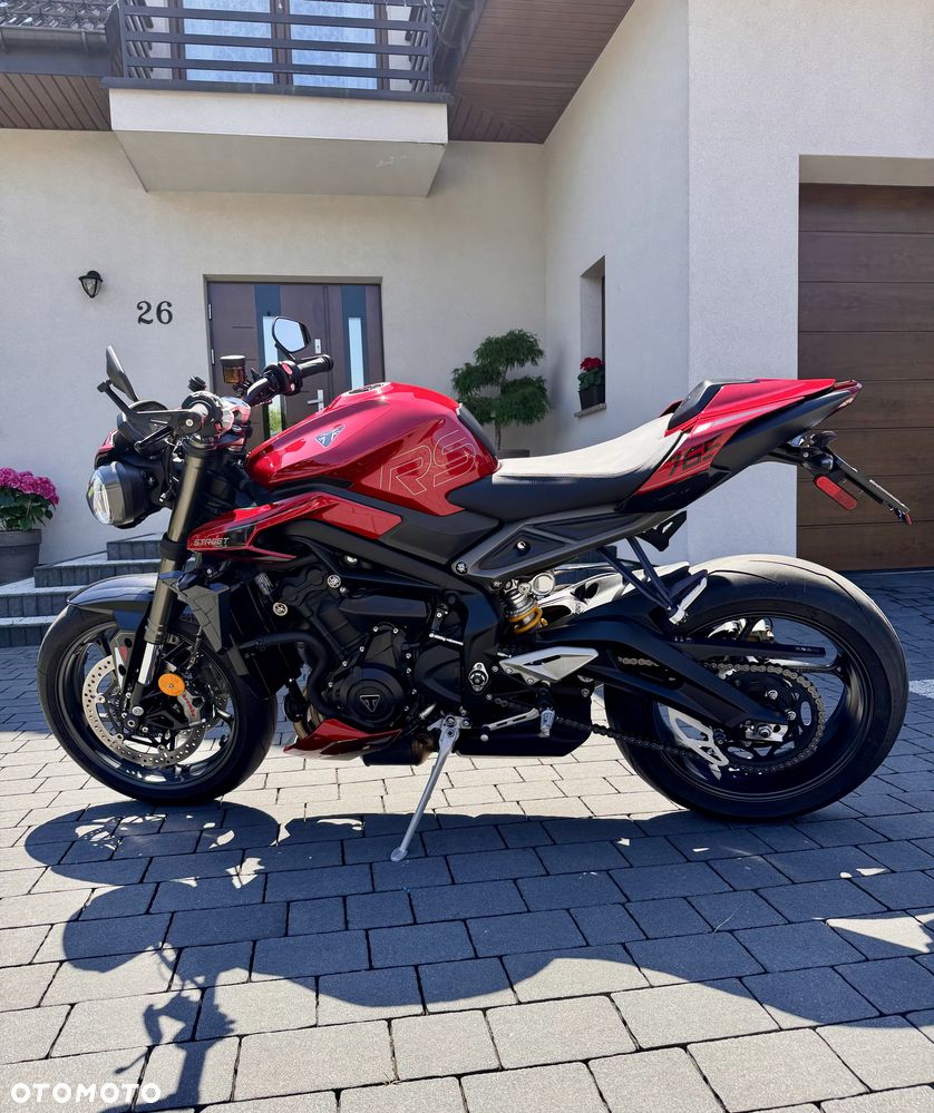 Triumph Street Triple - 2