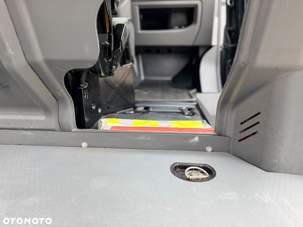 Peugeot Expert/2.0/ Long/SPROWADZONY /1 WŁ/FV23%/3-OS /5-DRZWI/SERWISOWANY/VW/FORD/OPEL/CITROEN - 16