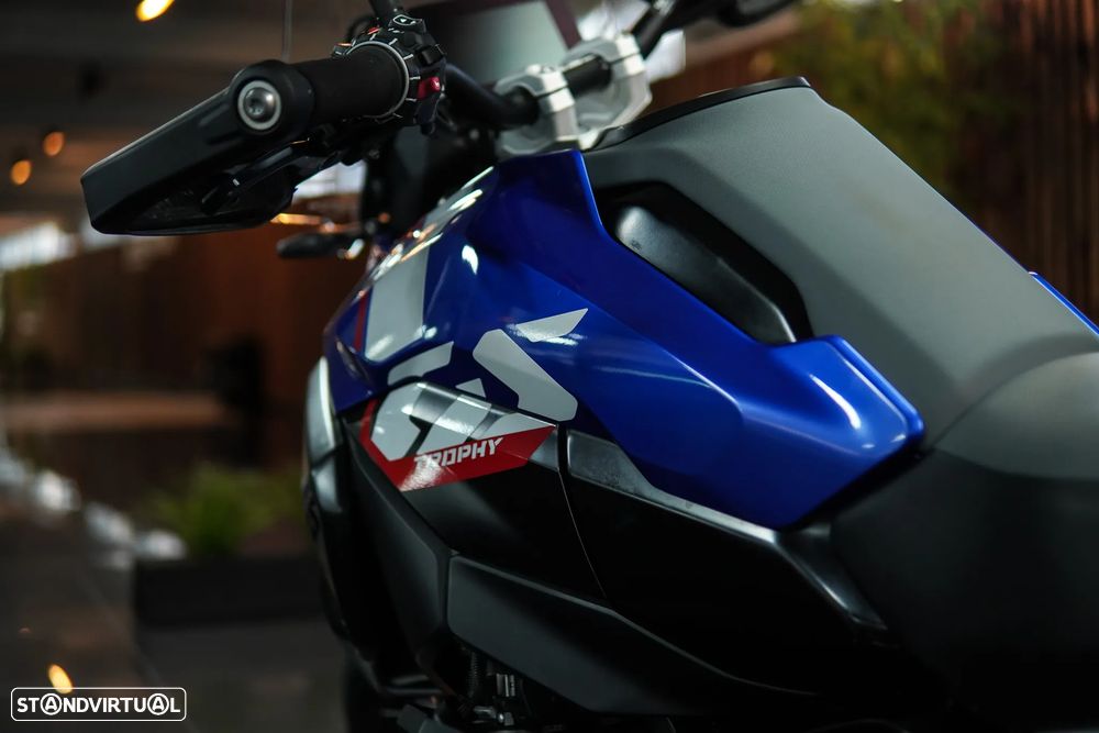 BMW R 1300 GS TROPHY - 12