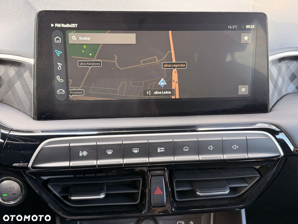 MG MG3 1.5 HEV+ Exclusive - 24