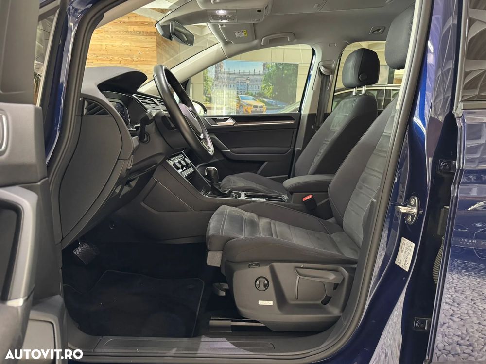 Volkswagen Touran 2.0 TDI SCR DSG Highline - 10