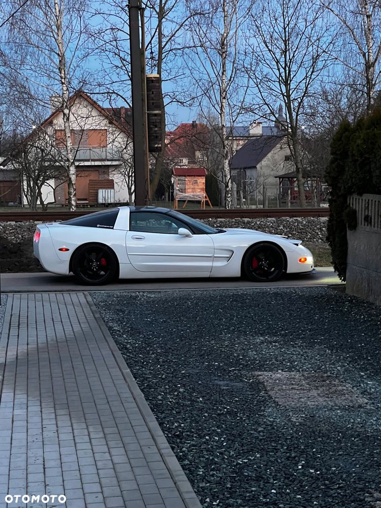 Chevrolet Corvette Coupe Automatik SB - 11