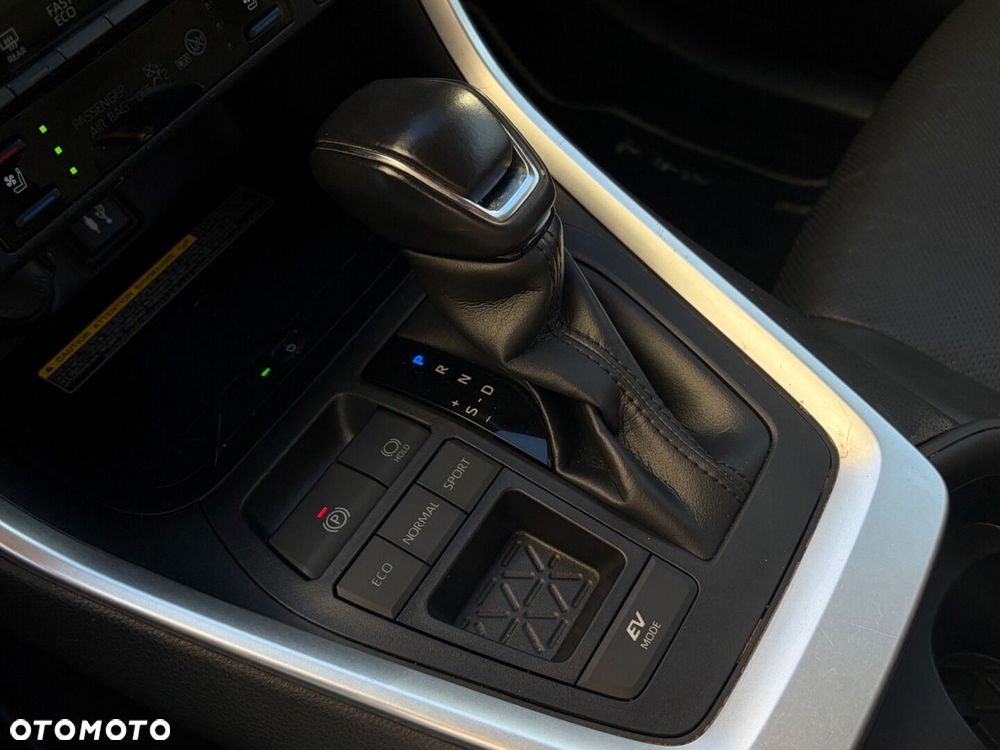 Toyota RAV4 2.5 Hybrid Executive 4x2 - 23