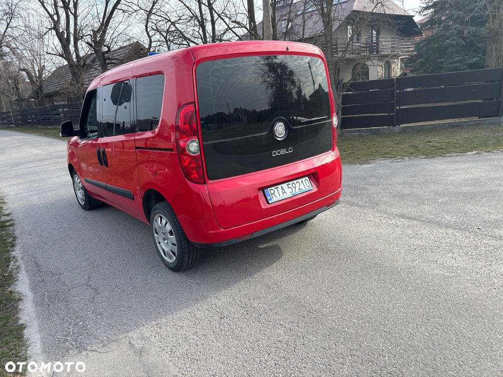 Fiat Doblo 1.6 Multijet 16V Emotion - 4
