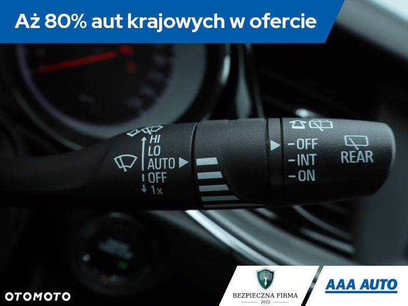 Opel Insignia - 22