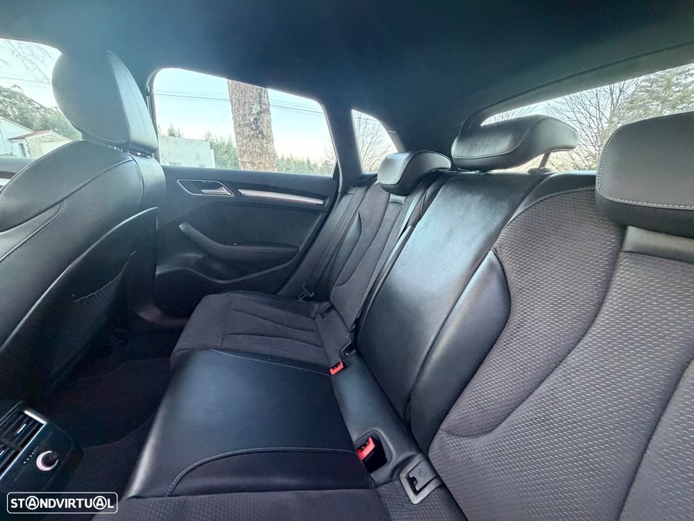 Audi S3 Sportback 2.0 TFSi quattro - 29