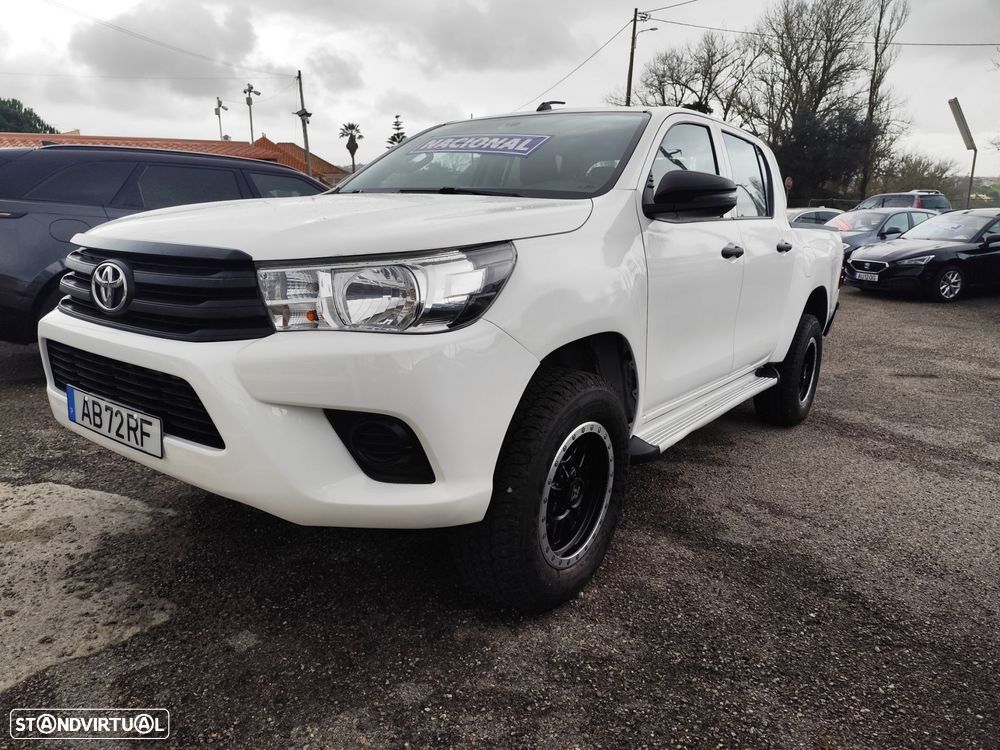 Toyota Hilux 2.4 D-4D 4WD CD Tracker - 3
