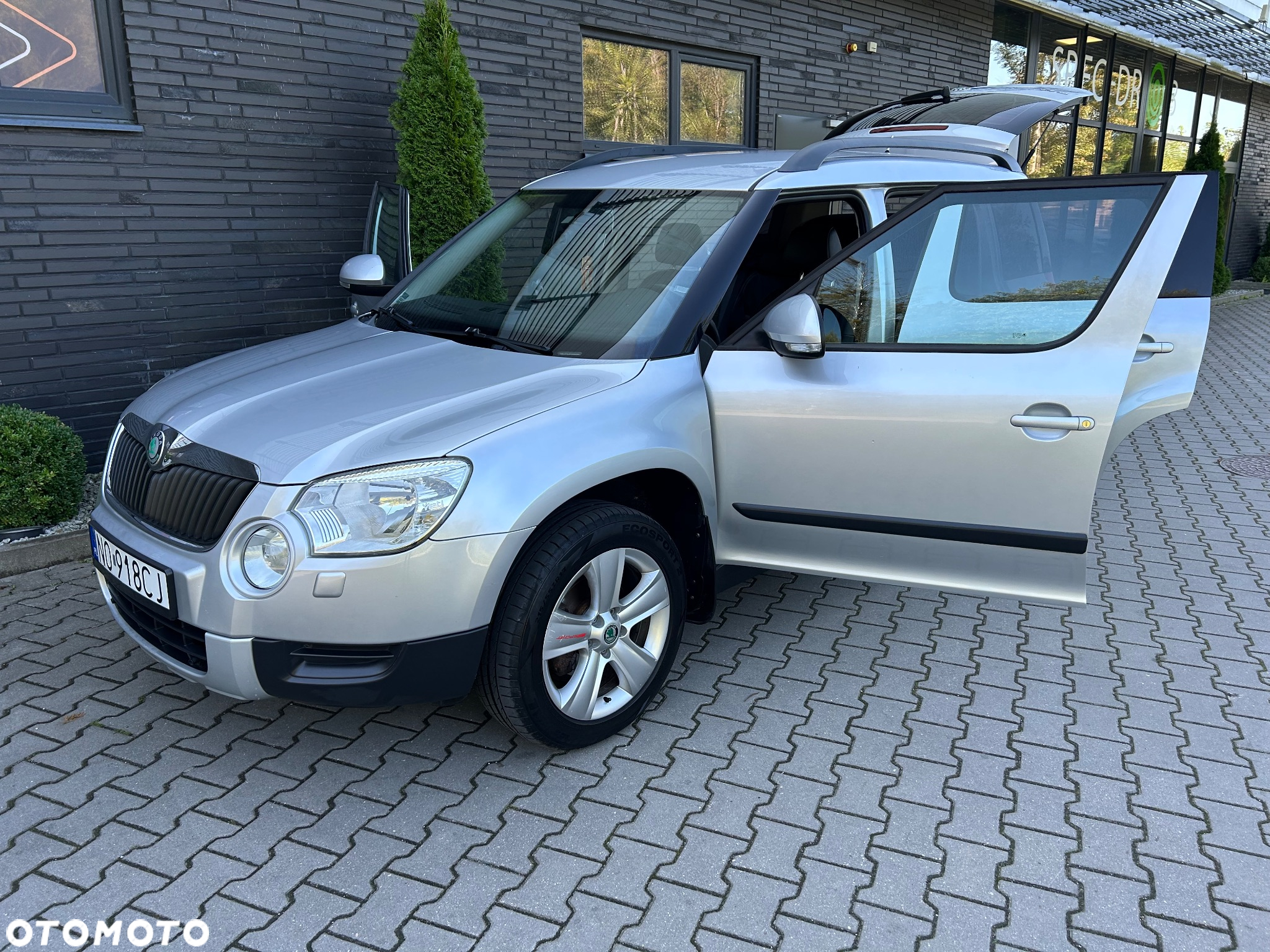 Skoda Yeti 2.0 TDI DPF 4x4 Adventure - 8