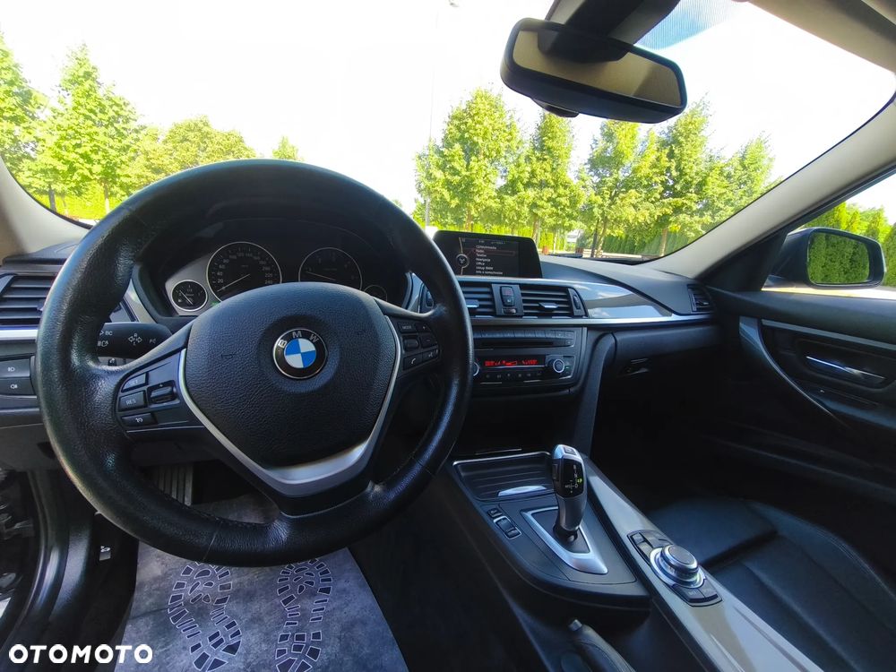 BMW Seria 3 320d Modern Line - 37