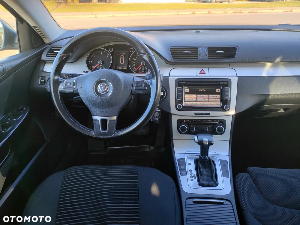 Volkswagen Passat 2.0 TDI DPF Comfortline DSG - 15