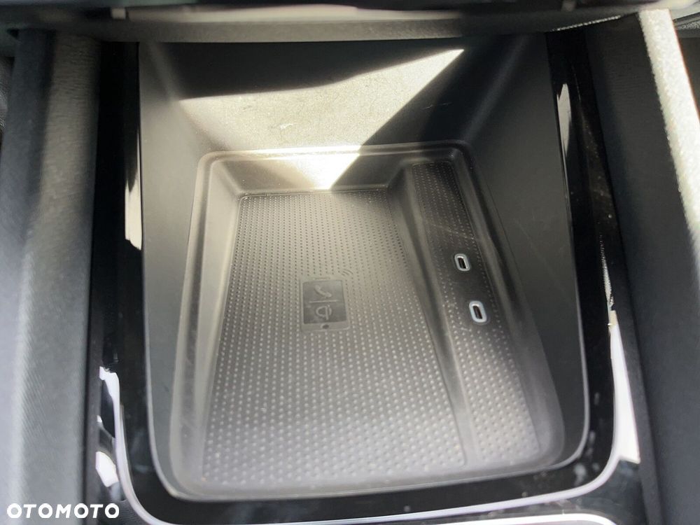 Skoda Octavia 2.0 TDI Sportline - 29