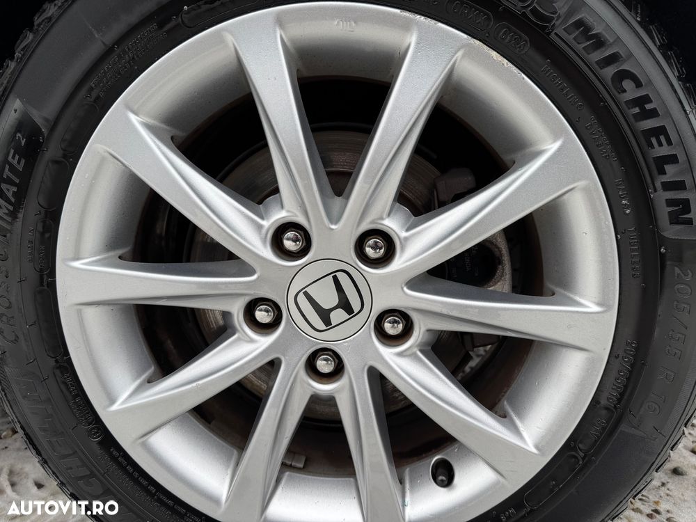 Honda Civic 1.4 i-VTEC Sport Black Edition - 24