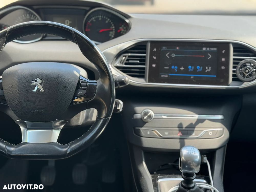 Peugeot 308 BlueHDi 130 Active Pack - 7