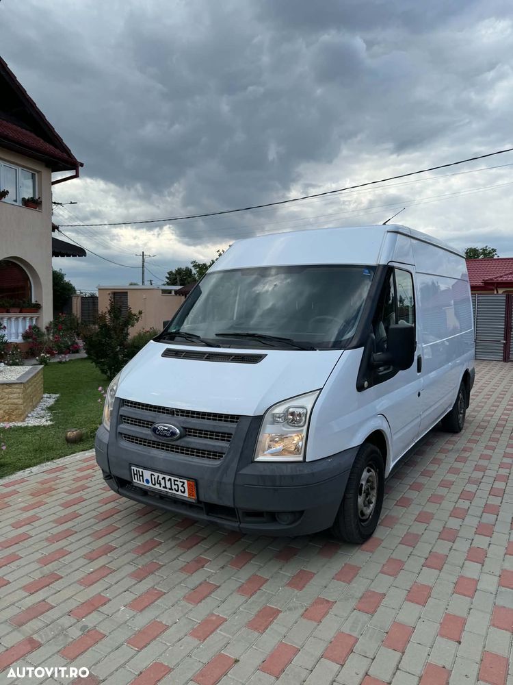 Ford Transit LWB Kombi Ambiente - 2