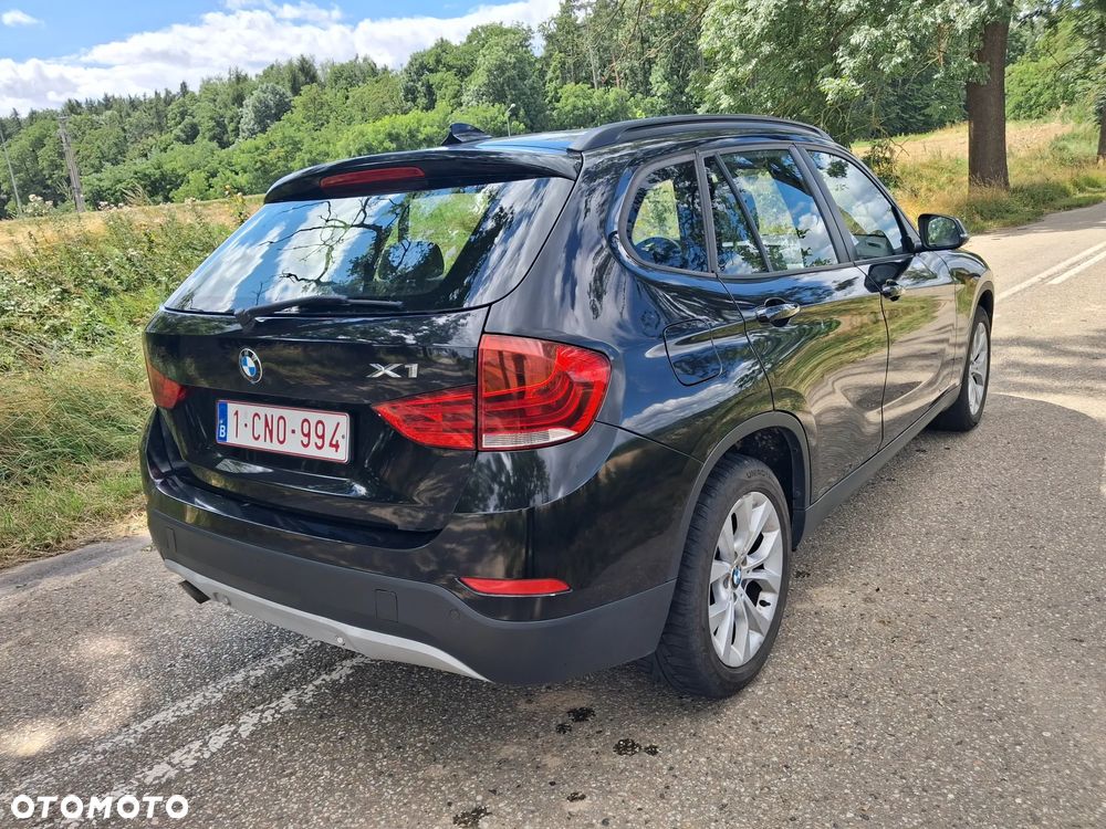 BMW X1 sDrive16d xLine - 10