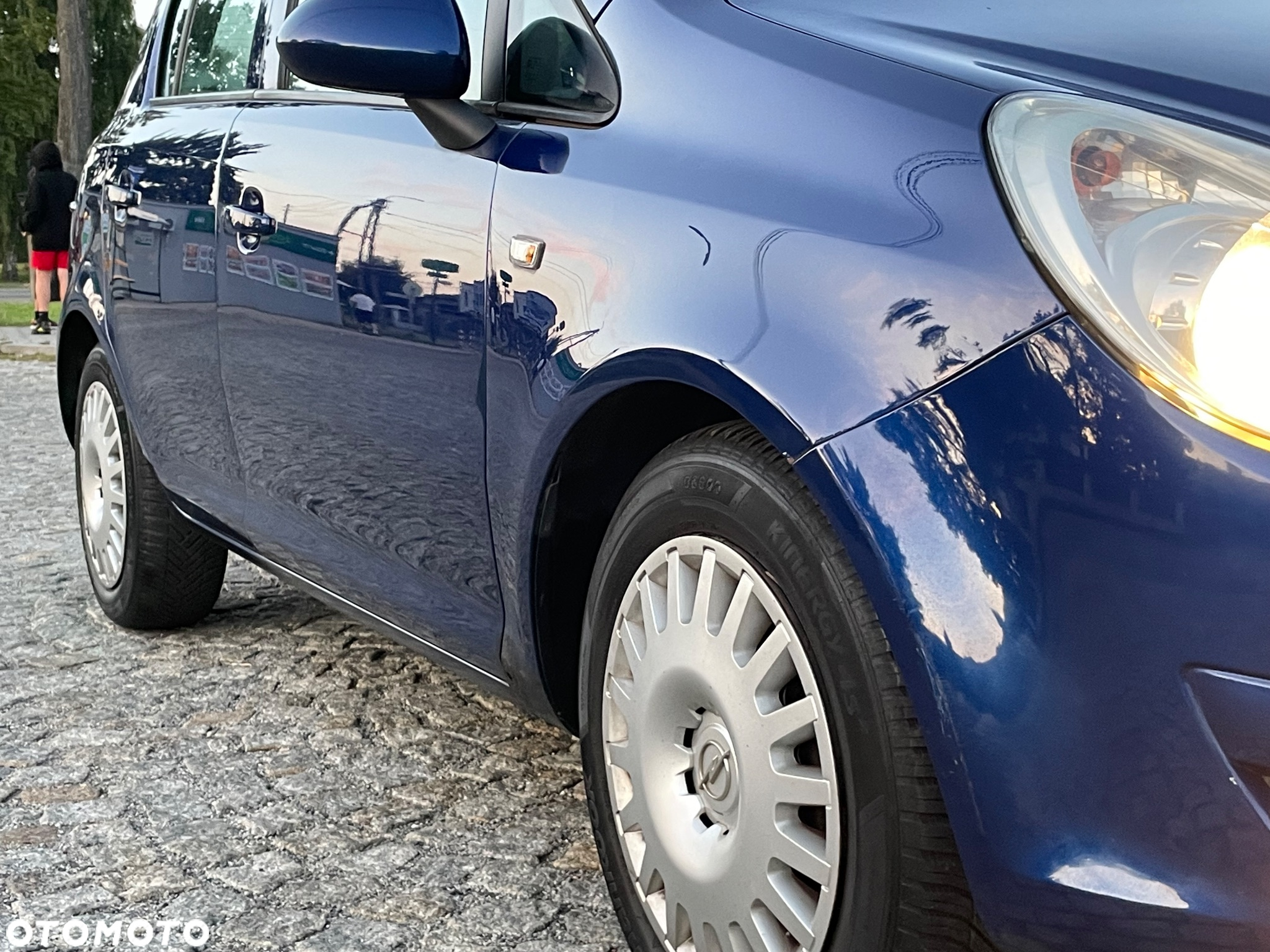 Opel Corsa 1.2 16V Cosmo - 16