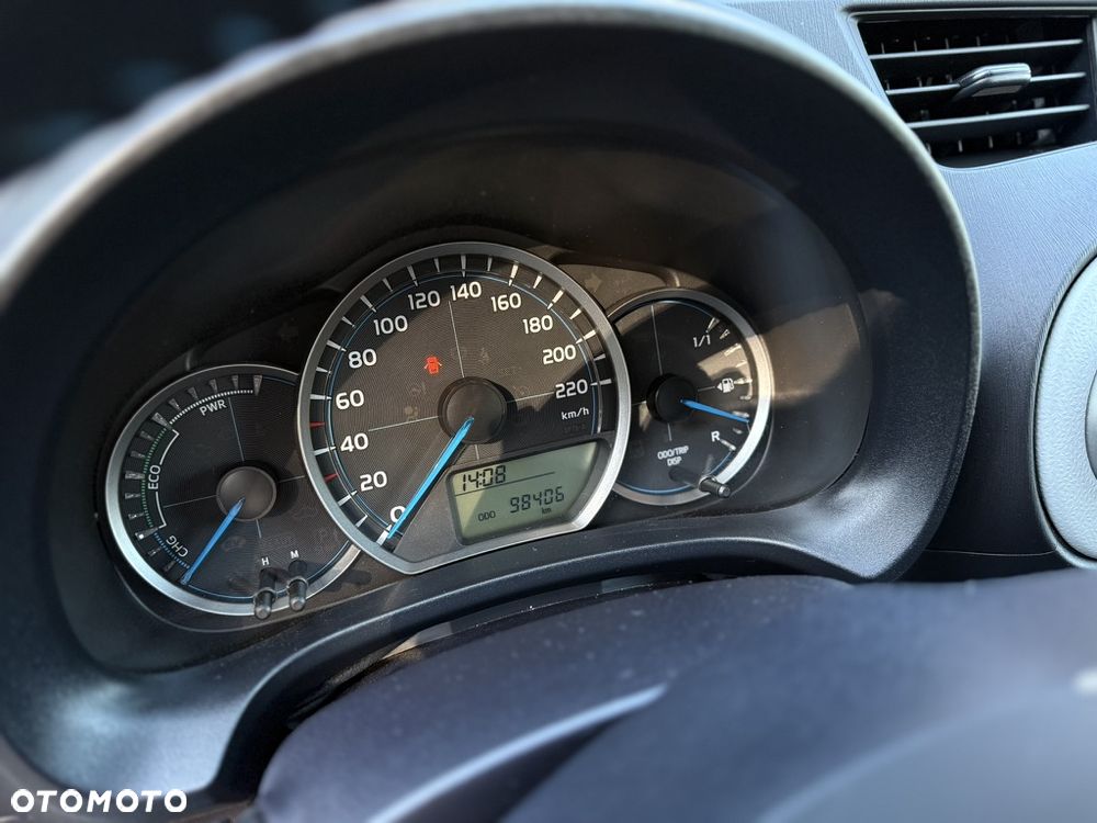 Toyota Yaris - 10