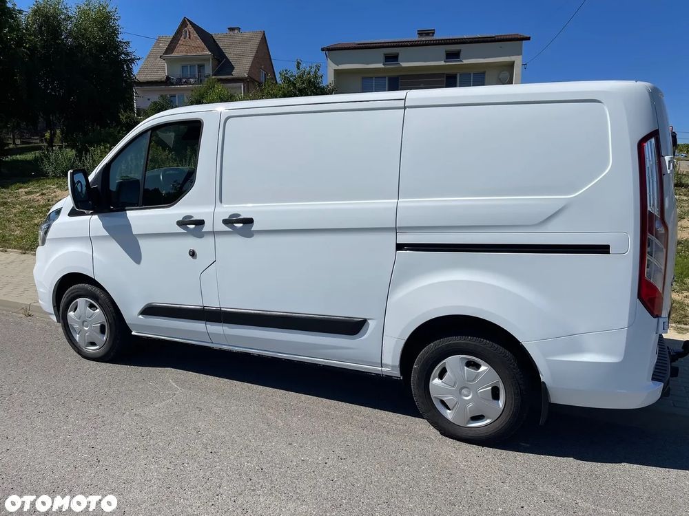 Ford Transit Custom - 11