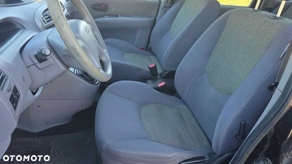 Hyundai Matrix 1.6 Active - 13