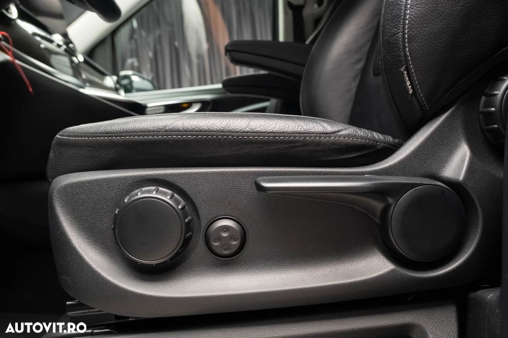 Mercedes-Benz V 300 d Extralang 4Matic 9G-TRONIC Avantgarde Edition Edition 19 - 15