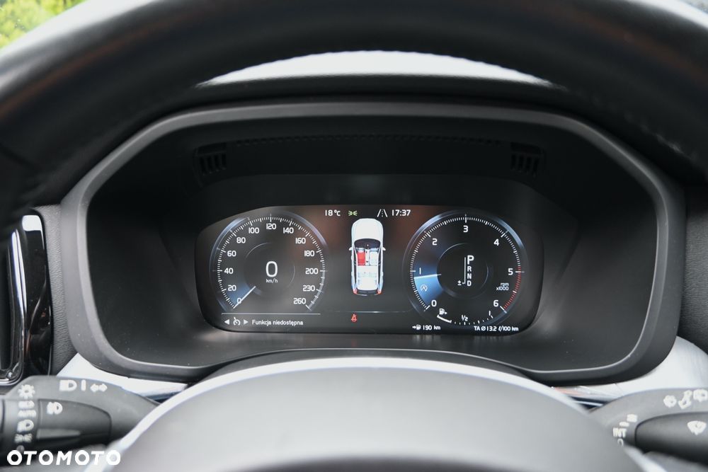 Volvo XC 60 D4 Geartronic Momentum Pro - 25