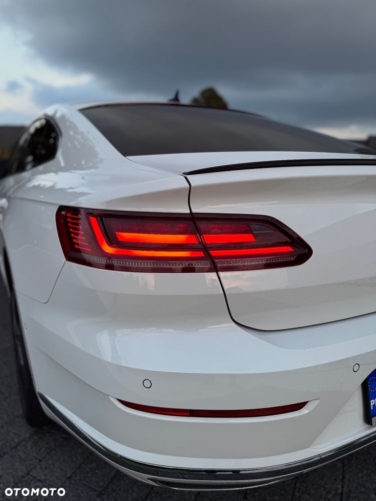 Volkswagen Arteon 2.0 TDI Bi-Turbo SCR 4Mot R-Line DSG - 14