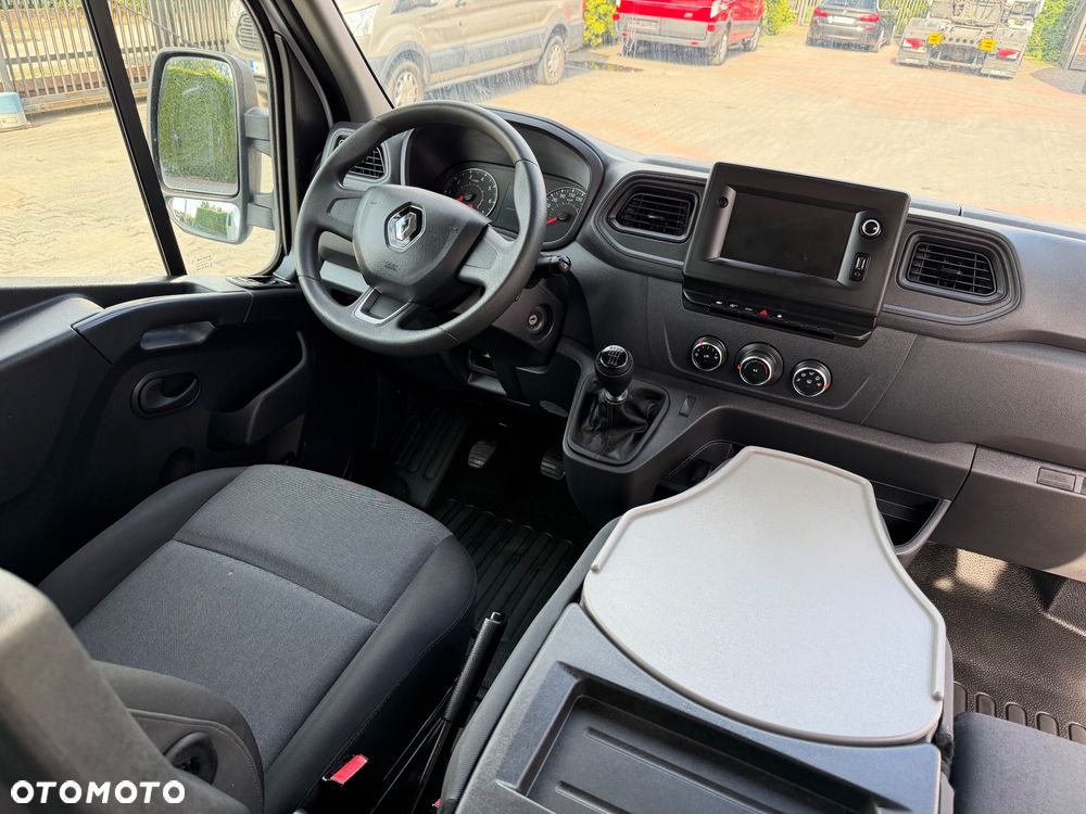 Renault Master - 11