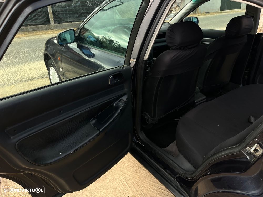 Audi A4 - 8