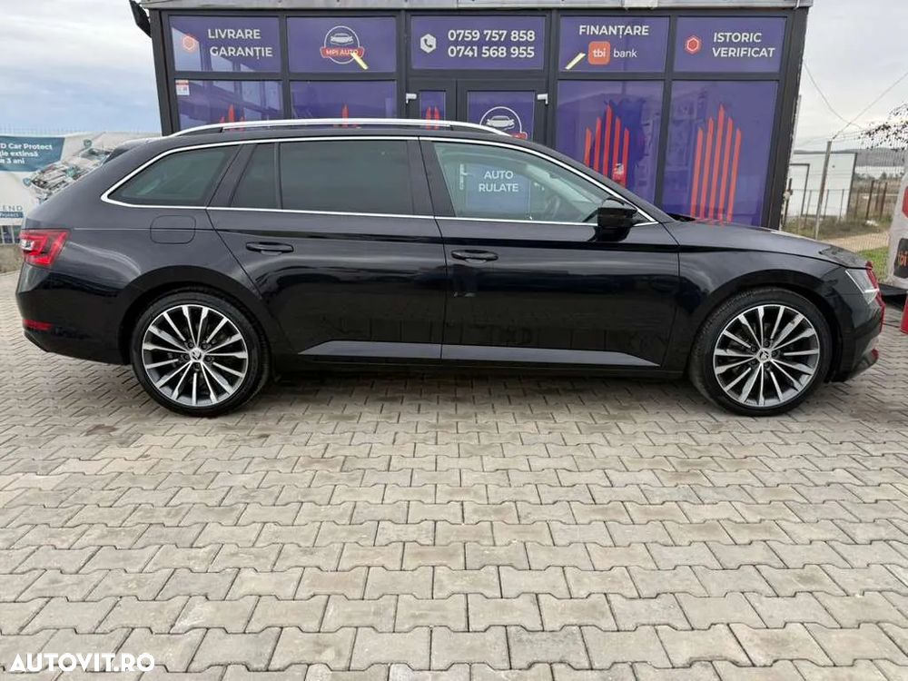 Skoda Superb Combi 2.0 TDI DSG Laurin & Klement - 10