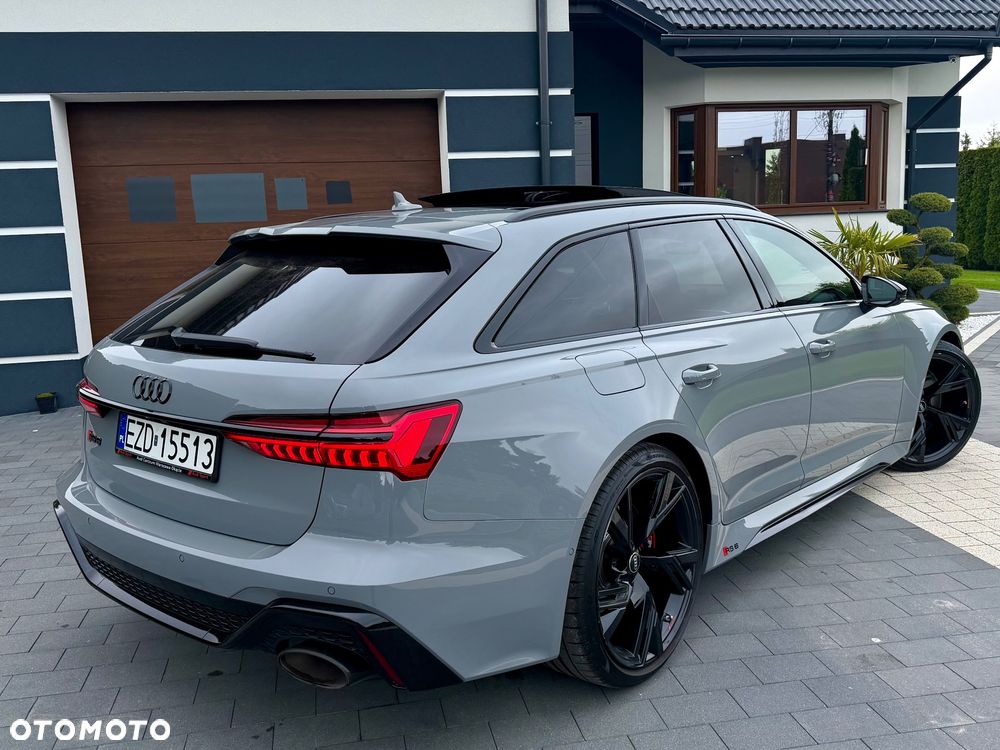 Audi RS6 Avant - 4