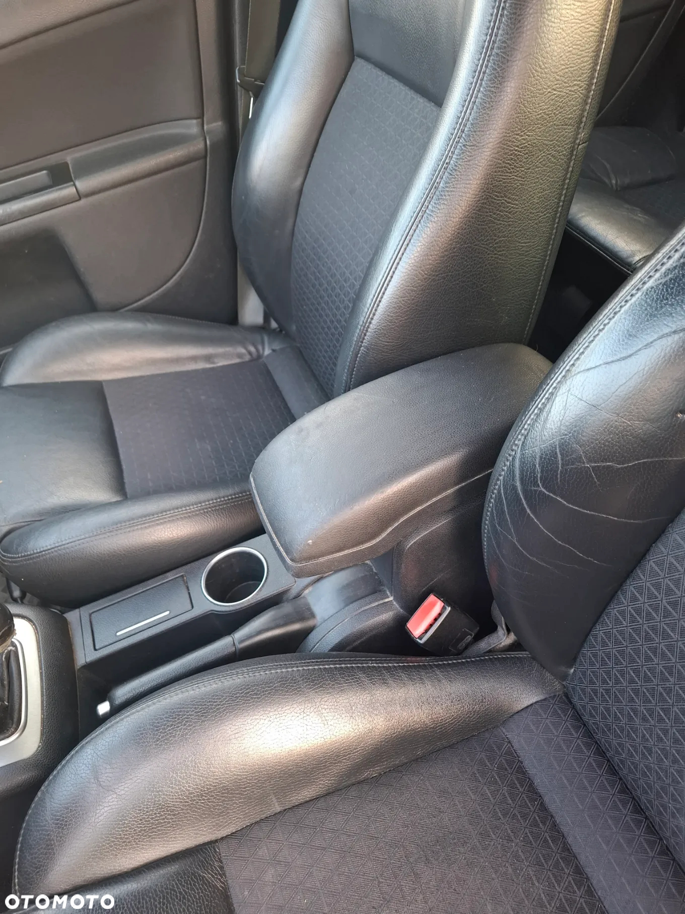 Ford Mondeo 2.0 TDCi Trend - 24