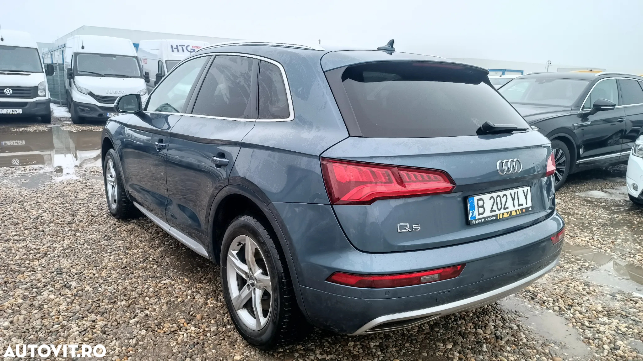 Audi Q5 2.0 40 TDI quattro S tronic Basic - 4